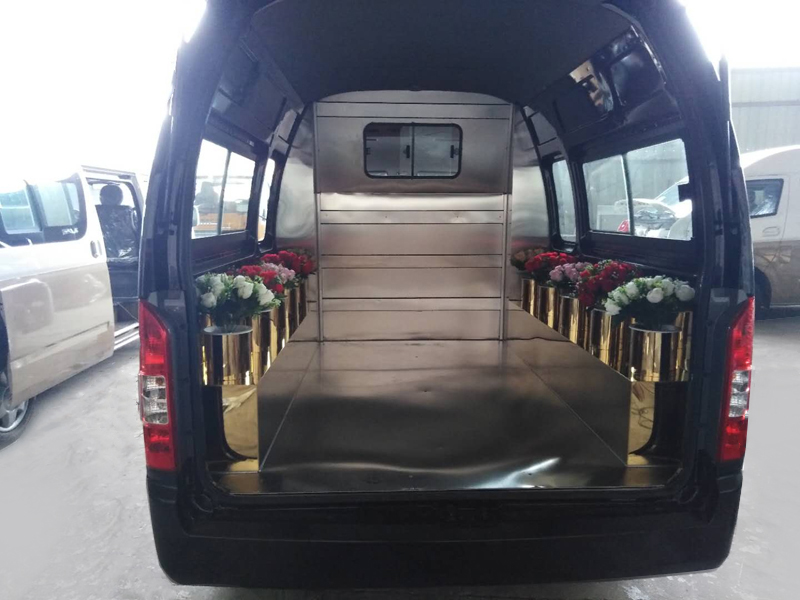 灵车